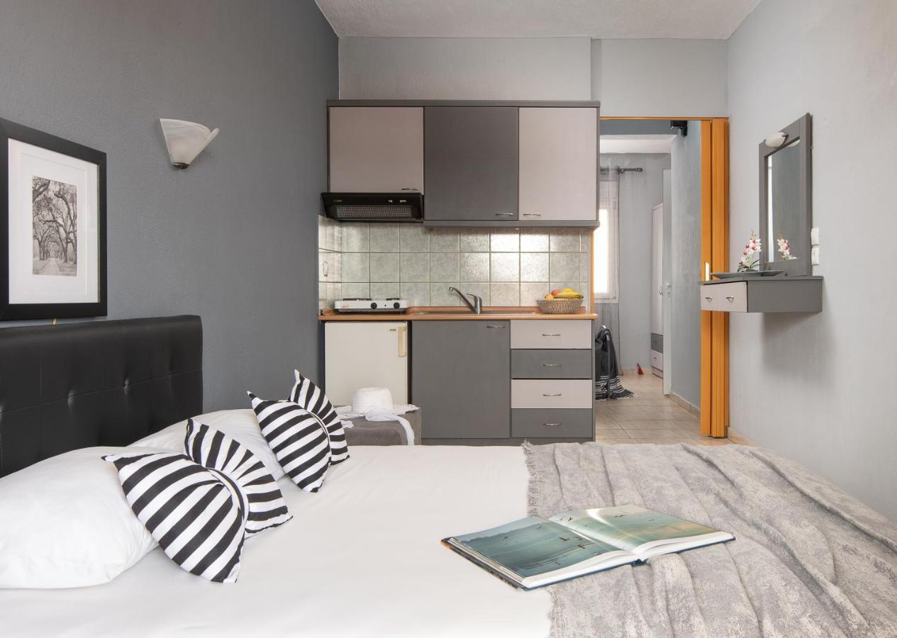 House Toula Elegant Sarti Exterior foto