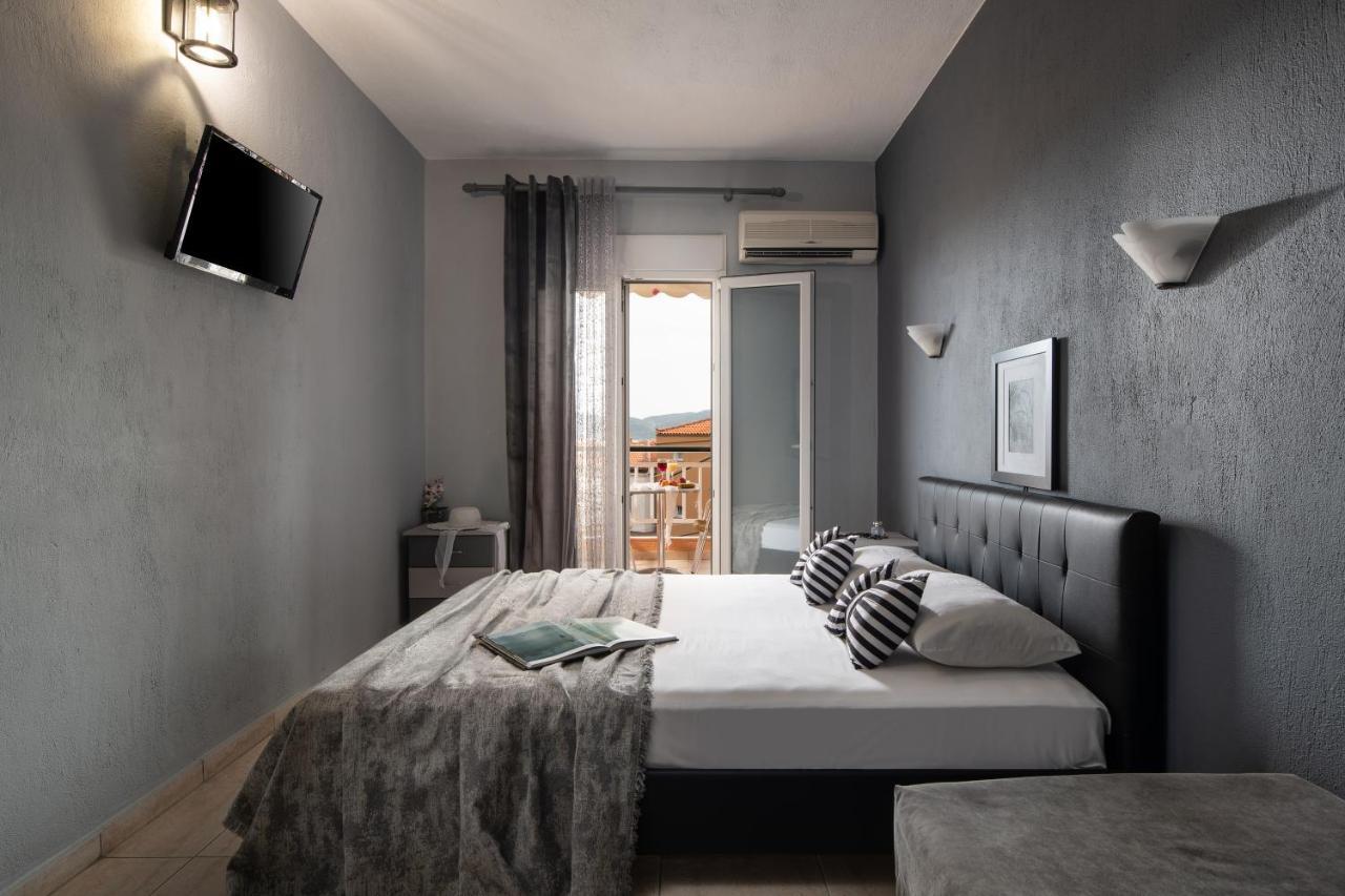 House Toula Elegant Sarti Exterior foto
